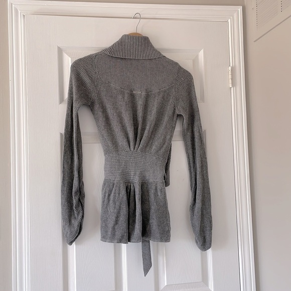 Lululemon Gray Knit Wrap Cardigan Sweater Size XS - Picture 2 of 7